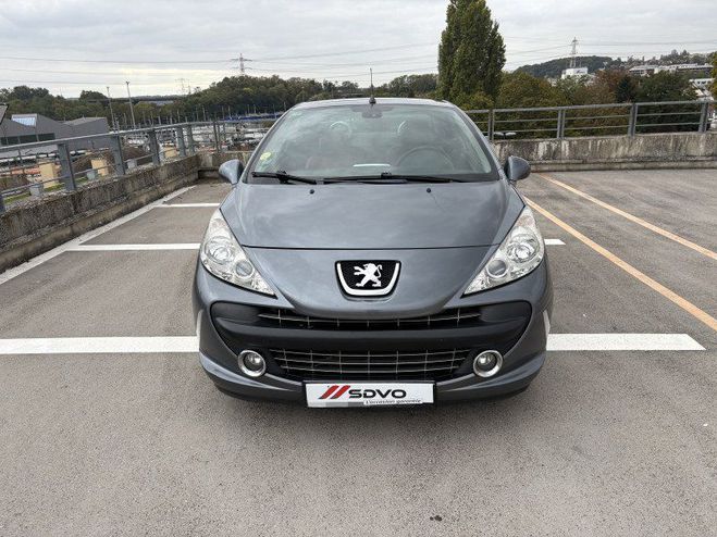 Peugeot 207 Peugeot 207 CC 1.6 THP 16V FELINE Gris F de 2007