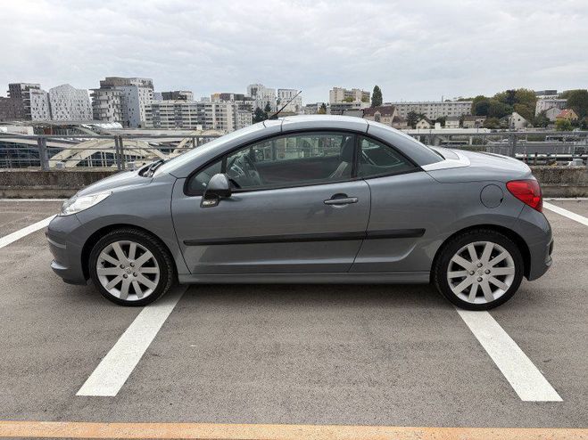 Peugeot 207 Peugeot 207 CC 1.6 THP 16V FELINE Gris F de 2007