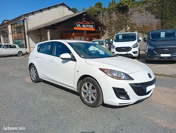  Voir détails -Mazda 3 1.6l MZCD 115 cv Anne 2011 à Gleiz (69)