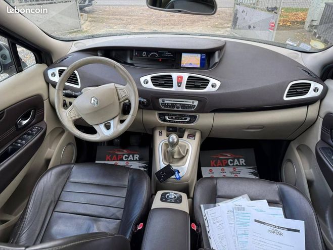 Renault Scenic III 1.9 dCi130 Jade Gris de 2010