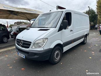  Voir détails -Mercedes Sprinter 311 CDI 2.2L L2 H1 à Montfermeil (93)