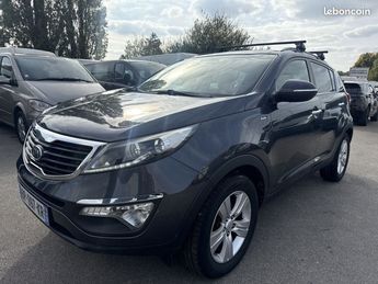  Voir détails -Kia Sportage 2.0 CRDI 136 PREMIUM 4X4 à Fouquires-ls-Lens (62)