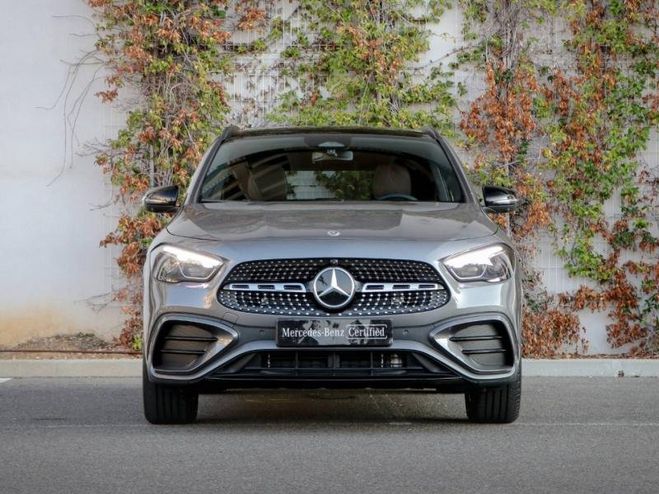 Mercedes Classe GLA Mercedes Classe GLA 200 163ch AMG Line 7G-DCT Gris Montagne Métallisé de 2025