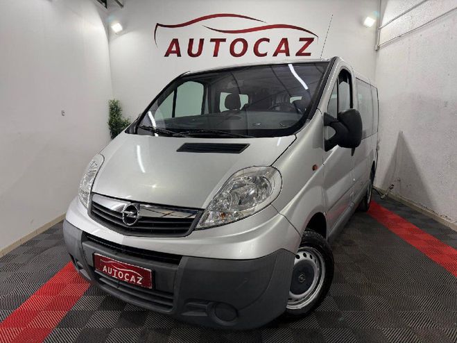 Cliquer pour voir la photo suivante Opel Vivaro COMBI 2.0 CDTI 115 Pack Clim *9PLC*PREMI Gris Clair de 2009