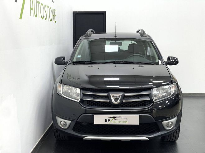 Dacia Sandero Dacia Sandero II (B52) 1.5 dCi 90ch eco² Stepway Prest NOIR de 2014
