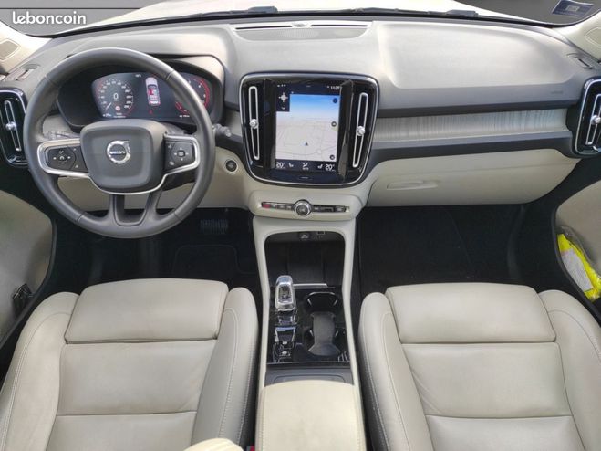 Volvo XC40 Volvo XC40 D3 150 ch Geartronic 8 Inscription Luxe  Beige de 2019