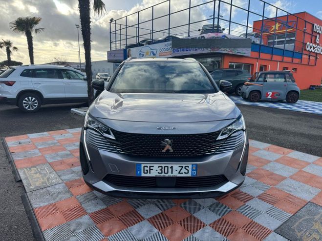 Cliquer pour voir la photo suivante Peugeot 5008 BlueHDi 130 BV6 GT Hayon Chargeur Gris Clair de 2021