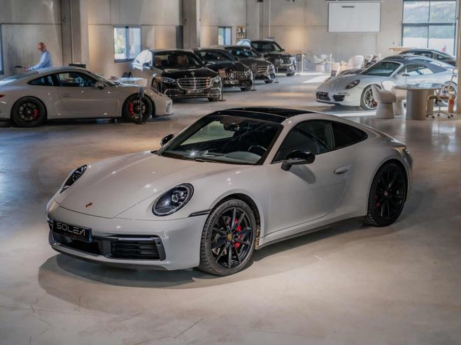 Porsche 911 (992) Coup� Carrera 4S Gris Craie de 