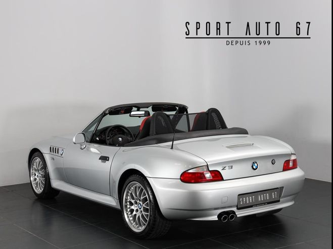 BMW Z3 ROADSTER 2,2L PHASE II 6 cylindres en li Gris Titan de 2001