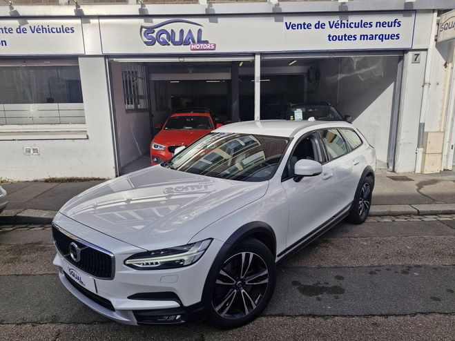 Volvo V90 Cross Country Pro AWD BLANC de 2017
