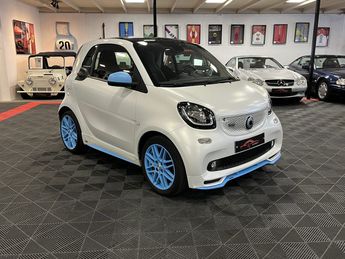  Voir détails -Smart Fortwo 109ch Brabus Coup Xclusive à Mougins (06)