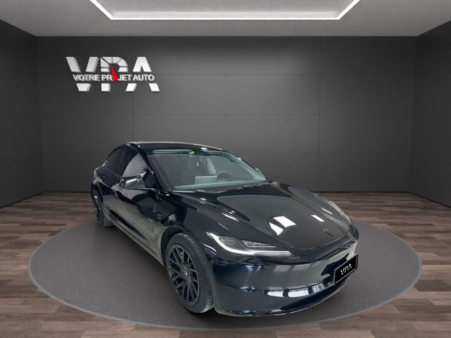 Tesla Model 3 Tesla Model 3 · Standard Range RWD · 275ch · Caméra 36 Noir de 2024
