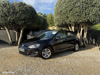  Voir détails -Volkswagen Golf VII 1.6 TDI 105CH BLUEMOTION TECHNOLOGY  à Perpignan (66)