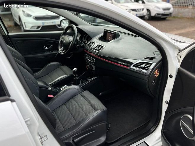 Renault Megane III 2.0 DCI 160CH FAP GT Blanc de 2012