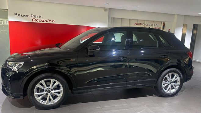 Audi Q3 35 TFSI 150 ch S tronic 7 S line Noir de 2022