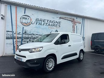  Voir détails -Toyota Proace City 11625 ht M 3 places 100 cv à Carquefou (44)