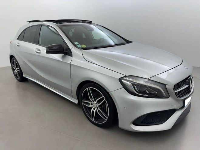 Cliquer pour voir la photo suivante Mercedes Classe A 220 d Fascination 7G-DCT 4-Matic Gris Clair de 2016