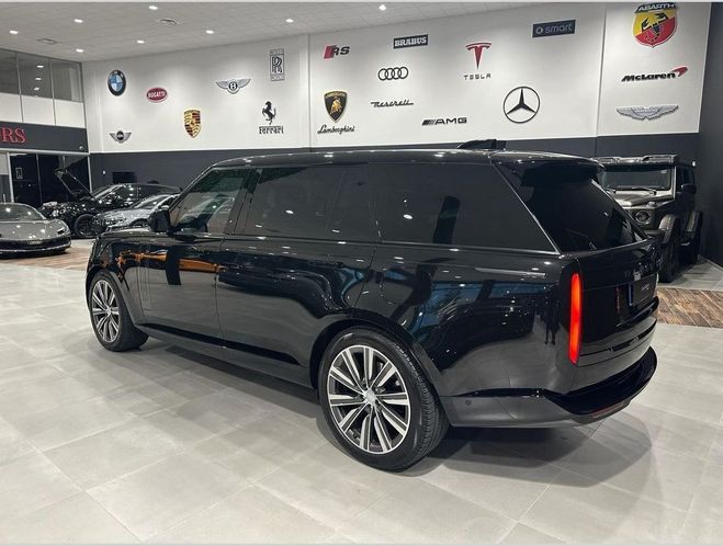 Land rover Range Rover Land rover Range Rover V LWB 3.0 P440E PHEV AWD HSE Noir Metal de 2023