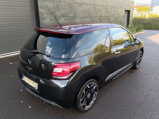 Citroen DS3 Belle so chic 155ch tbe revise reprise Noir de 2011