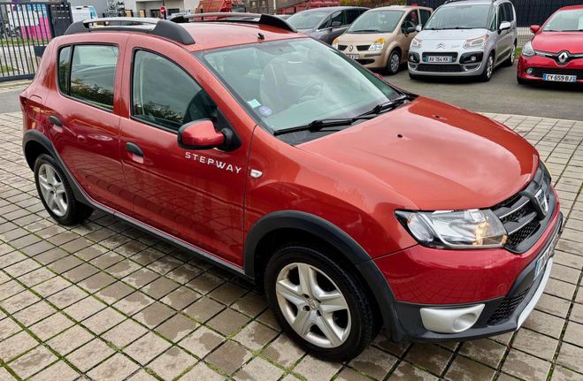 Dacia Sandero Dacia Sandero 0.9 TCe 90ch eco² Stepway Prestige Rouge de 2014