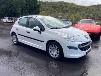  Voir détails -Peugeot 207 1.4 HDi 70ch BLUE LION Style à Sauvagnat-Sainte-Marthe (63)