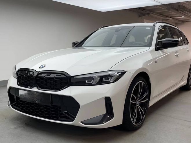 Cliquer pour voir la photo suivante BMW Serie 3 M340d xDrive Touring Pano, AHK, LCPlus,  Blanc Alpin de 2022