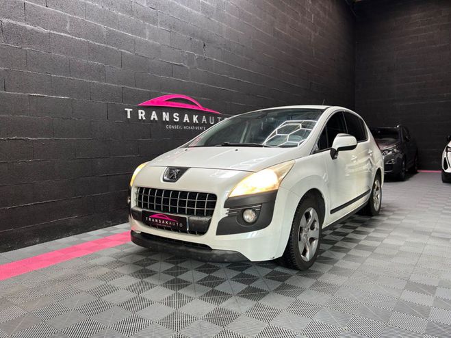 Peugeot 3008 1.6 HDi 16V 112ch FAP Premium Blanc de 2011