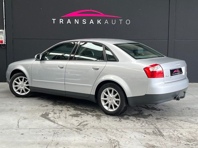 Audi A4 Audi A4 1.9 TDI - 130 Référence - GPS - REGULATE Gris de 2002