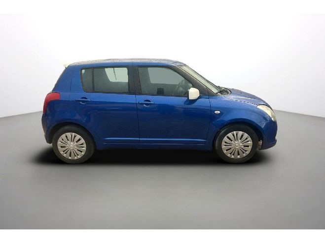 Suzuki Swift Suzuki Swift 1.3 GLX BV ROBOTISEE Bleu métal de 2006