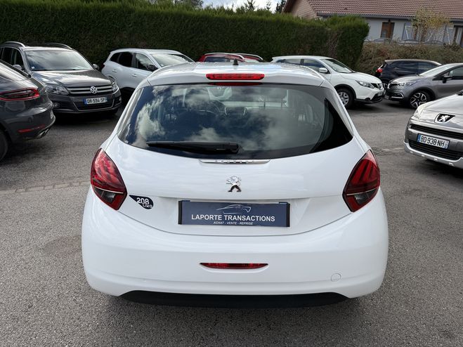 Peugeot 208 1.0 VTI 68 LIKE 5P BLANC de 2016