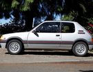 Peugeot 205 GTi &agrave; Dreux (28)