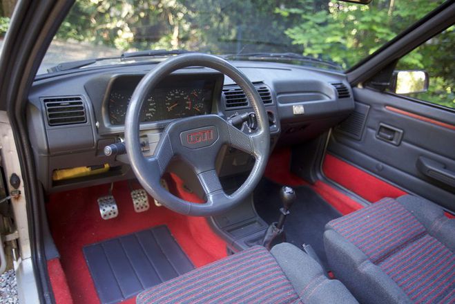 Peugeot 205 GTi  de 1990