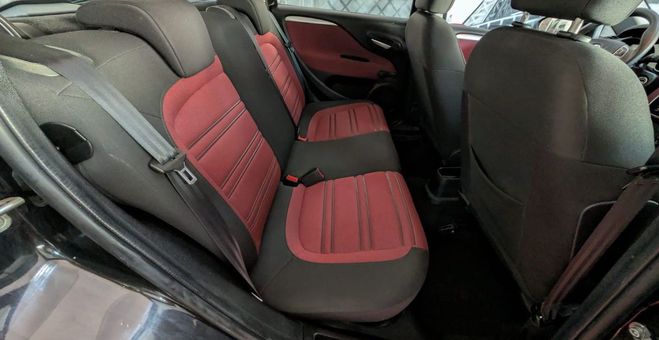 Fiat Punto Fiat Punto   1.2 i 75 cv Easy  de 2012