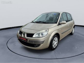  Voir détails -Renault Megane Scenic 2 1.6 110 ch Climatisation Rgula à Nevers (58)