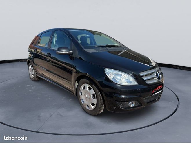 Mercedes Classe B Mercedes Classe B benz B180 d 109 ch entretien complet rad Noir de 2009