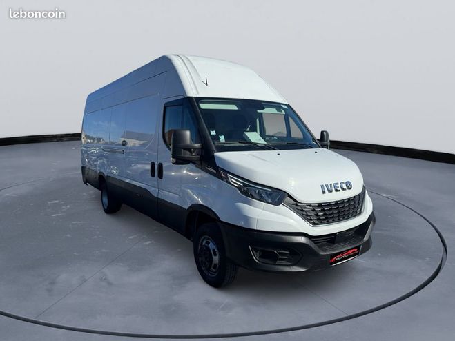 Iveco Daily Iveco Daily 35S18 180 ch BVA Hi-Matic roues arrières Blanc de 2020