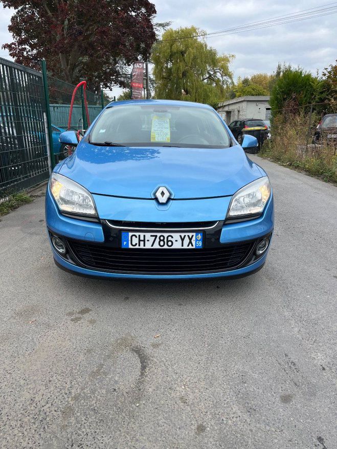 Renault Megane Renault Megane 1.5 dci 90cv flashback Bleu de 2012