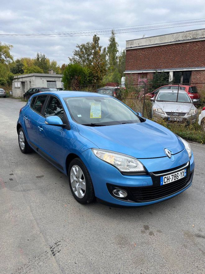 Renault Megane Renault Megane 1.5 dci 90cv flashback Bleu de 2012