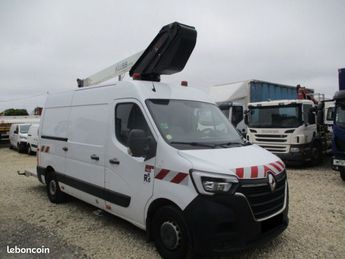  Voir détails -Renault Master 31990ht nacelle klubb k38p 14m 2 personn à   La Boisse (01)
