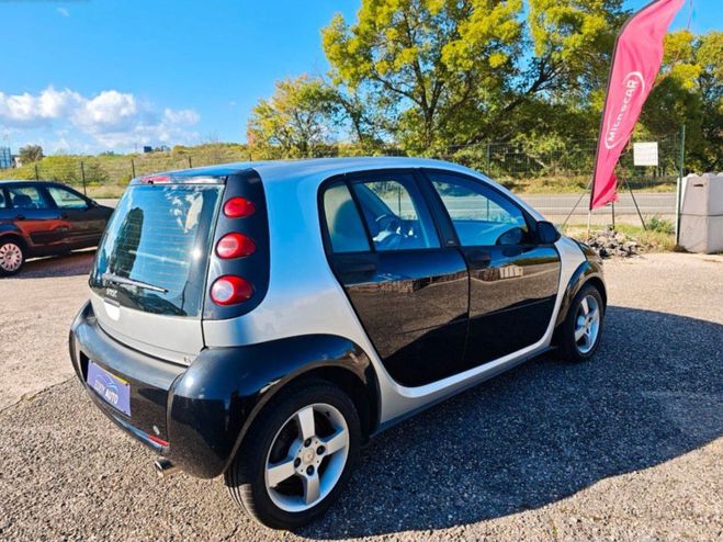 Smart Forfour Smart Forfour 1.5i Grise et noire de 2004