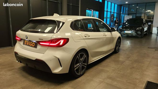 BMW Serie 1 BMW Serie 1 118i 136 ch M Sport DKQ7 Blanc de 2022