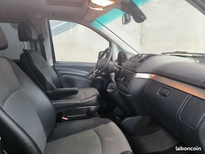 Mercedes Viano Mercedes Viano 116 Cdi 2.2 163cv Extra-long BVA -2 sièg Noir de 2014