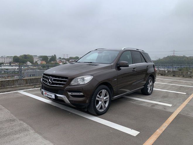 Cliquer pour voir la photo suivante Mercedes Classe ML 350 BLUETEC EDITION 1 7G-TRONIC Marron de 2012