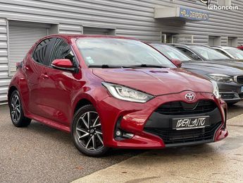  Voir détails -Toyota Yaris 1.5 VVT-i 120ch Design 5P MY21 Pack City à Fontaine (38)