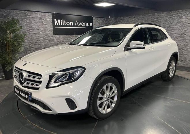 Cliquer pour voir la photo suivante Mercedes Classe GLA 180 Inspiration BLANC de 2019