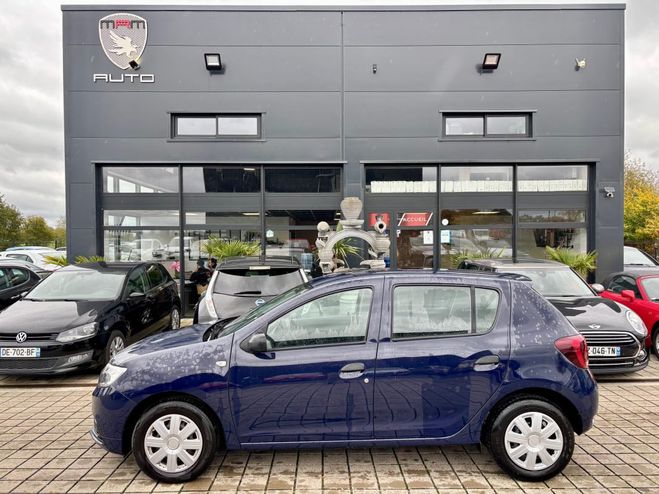 Cliquer pour voir la photo suivante Dacia Sandero 1.0 SCe 75ch 4cv Bleu Métallisé de 2018