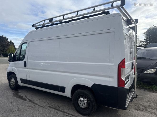 Fiat Ducato FG 3.3 LH2 2.3 MULTIJET 130CH PACK PROFE Blanc de 2019
