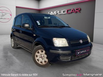 voir détails -Fiat Panda 1.2 8V 69 ch Easy CLIM RADIO CD GARANTIE à Vitrolles (13)   Voir détails -Fiat Panda 1.2 8V 69 ch Easy CLIM RADIO CD GARANTIE à Vitrolles (13)