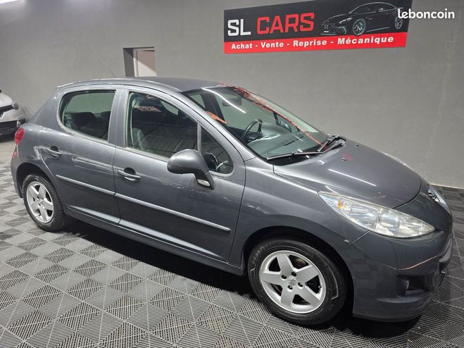 Cliquer pour voir la photo suivante Peugeot 207 1.4l 75ch Urban Move  de 2011