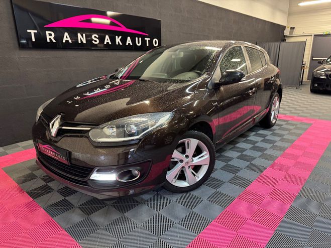 Cliquer pour voir la photo suivante Renault Megane III BERLINE TCE 115 Energy eco2 Limited, Marron de 2014